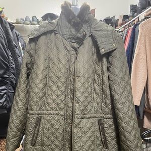 MARC New York (Andrew Marc) olive green quilted parka with hood. Like new!